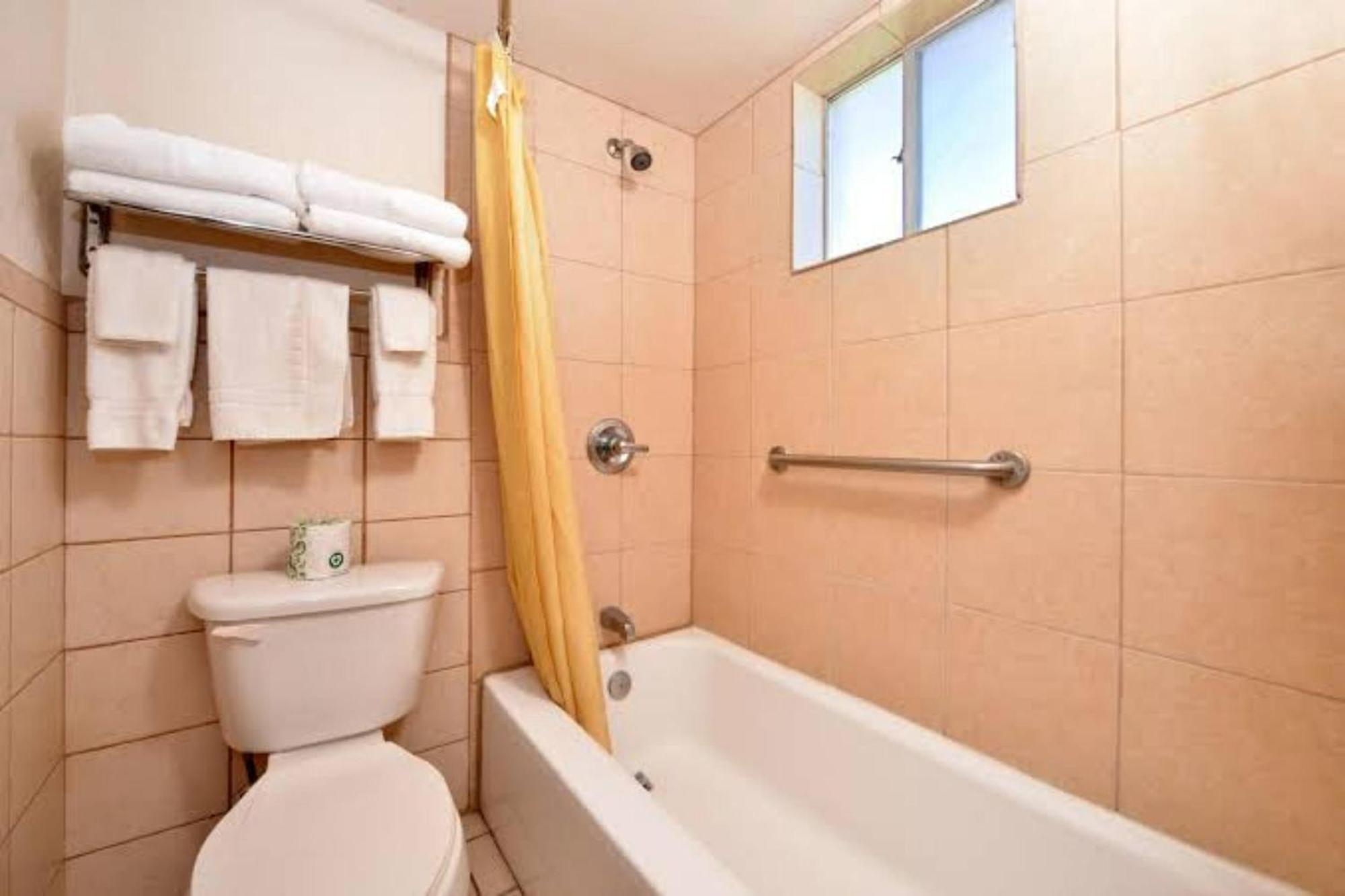 Exclusivo Inn By Oyo Grand Prairie, Tx 외부 사진